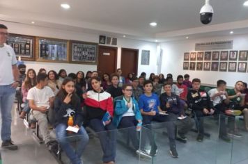 Foto - Visita dos alunos do Sétimo Ano